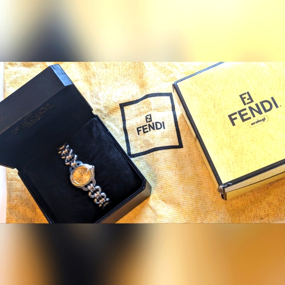 Fendi Vintage Ladies Watch 1800L - Picture 8 of 12